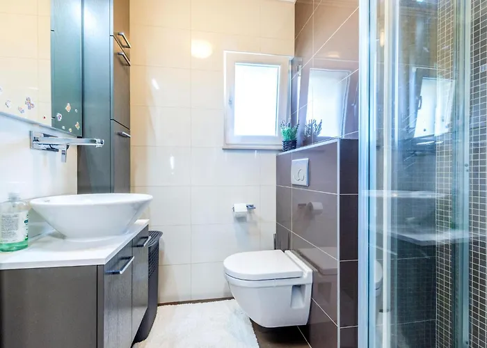 Daire 3 Bedroom In *